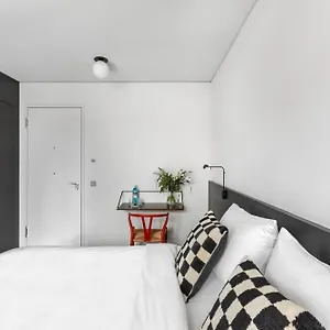 Numa Savi Aparthotel